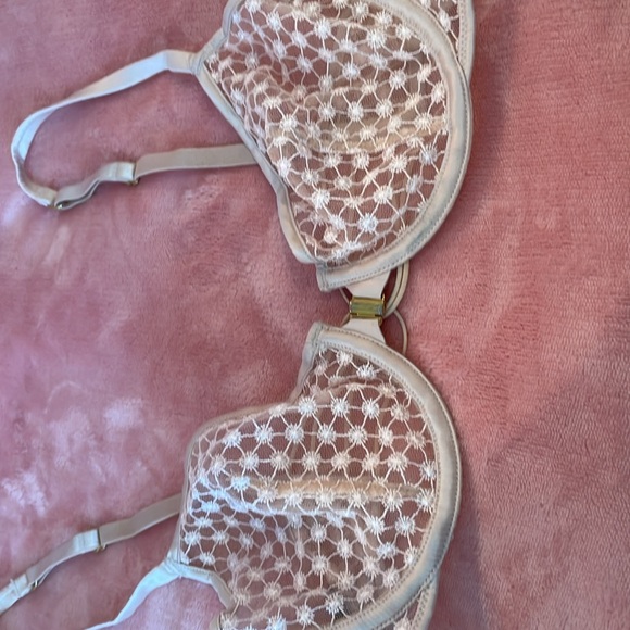 Victoria Secret Front Closure Bra 36B - Picture 2 of 4
